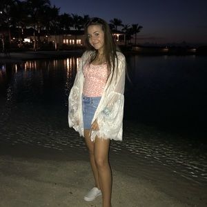 Meet your Posher, Hailey